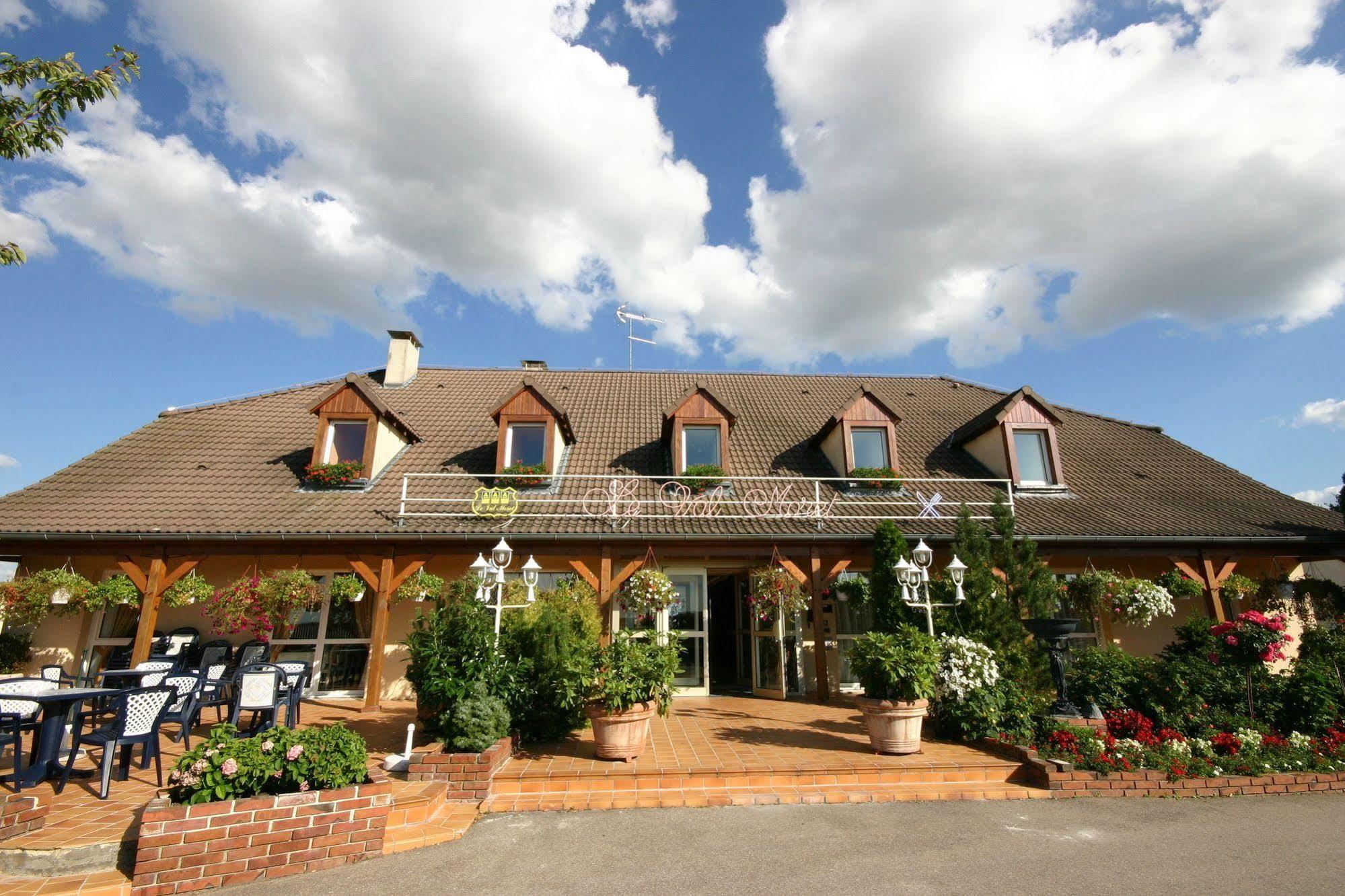 Hotel Le Val Moret Magnant Kültér fotó