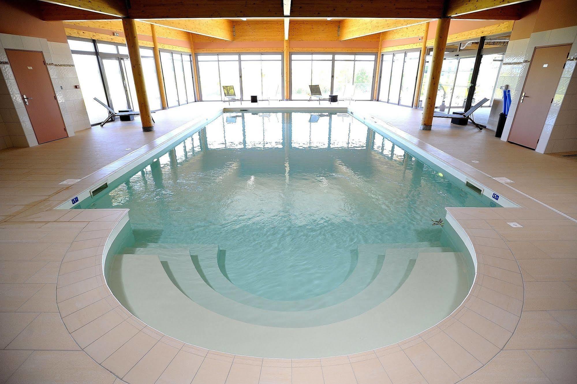 Hotel Le Val Moret Magnant Kültér fotó